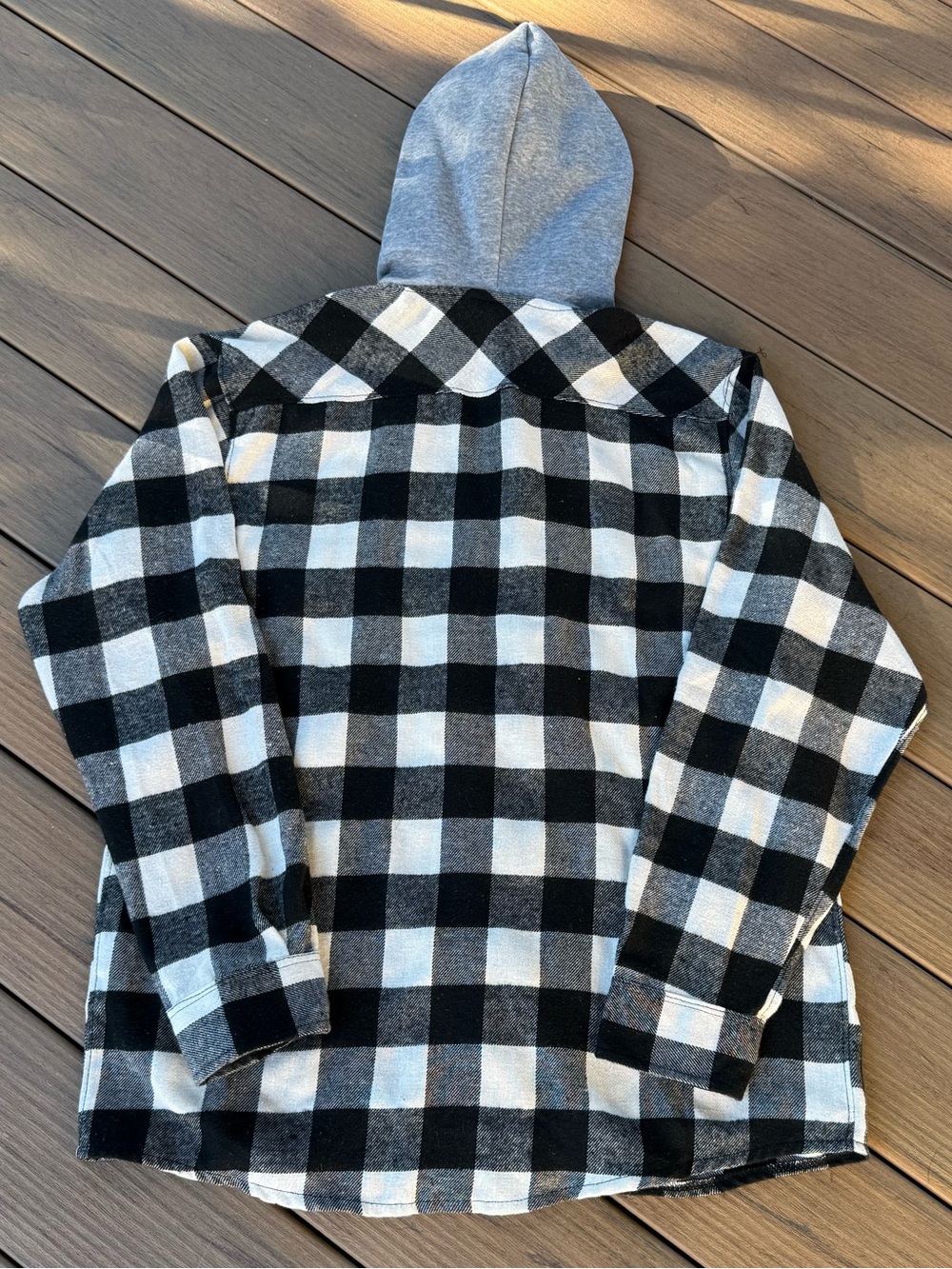 Hooded flannel - Picture 2 of 5